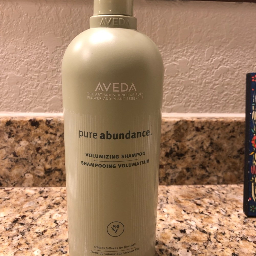 Aveda Pure Abundance Volumizing Shampoo 33.8 oz